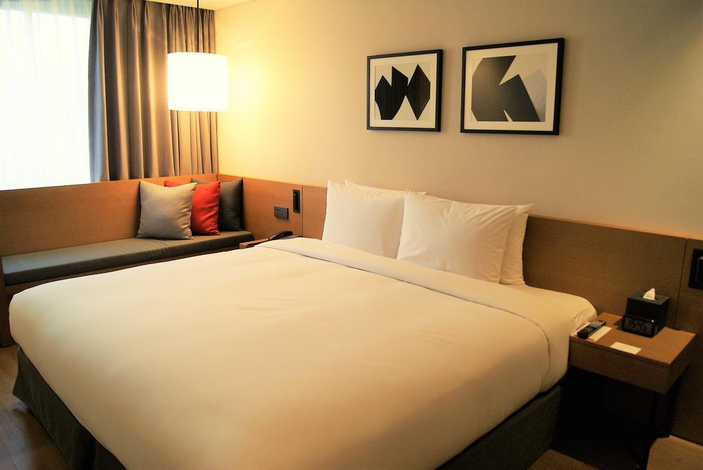 Ramada By Wyndham Gunsan Hotel Exterior photo