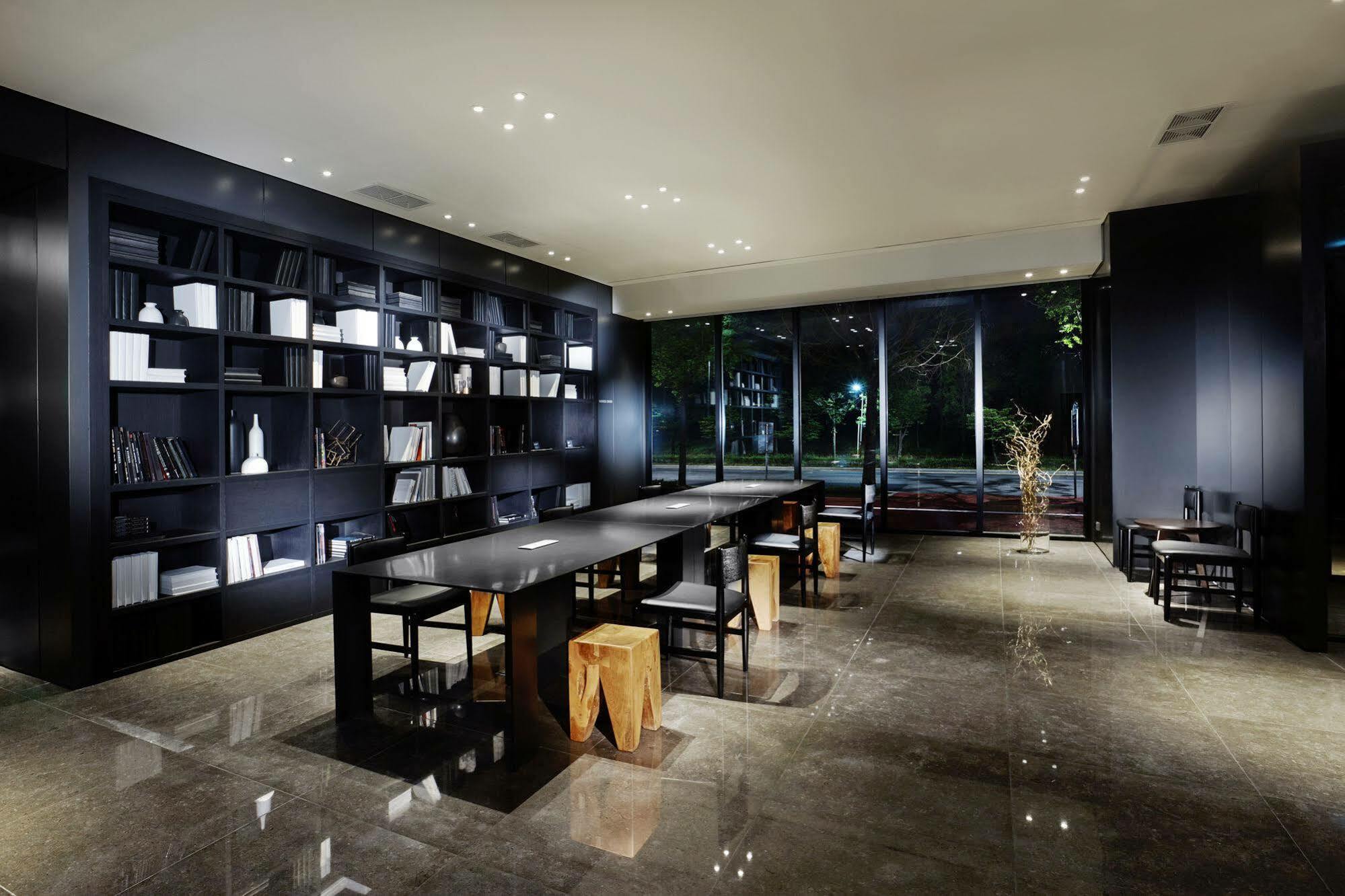 Ramada By Wyndham Gunsan Hotel Exterior photo
